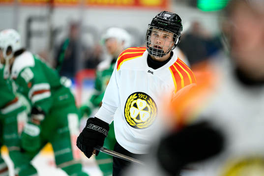 Brynäs Theo Lindstein deppar
