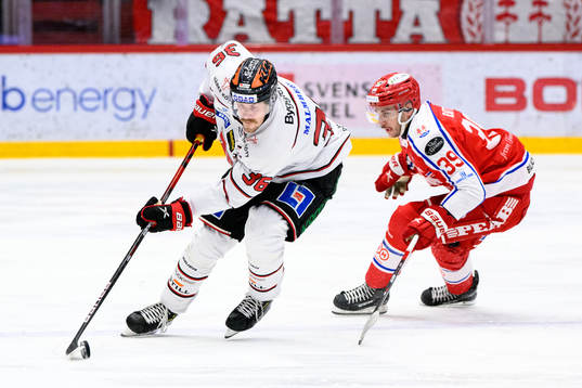 Örebros Emil Larsson och Timrås Ty Rattie