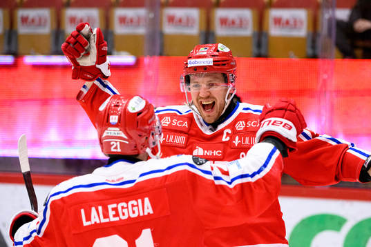 Timrås Jacob Blomqvist jublar