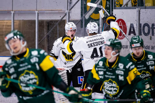 Bläddra bland fler bilder av Ishockey, Hockeyallsvenskan, Björklöven - Västerås