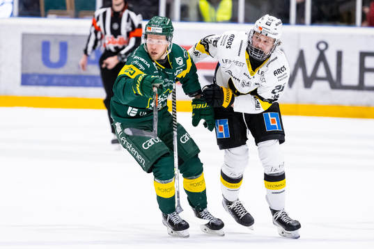 Björklövens Christopher Bengtsson och Västerås Marcus