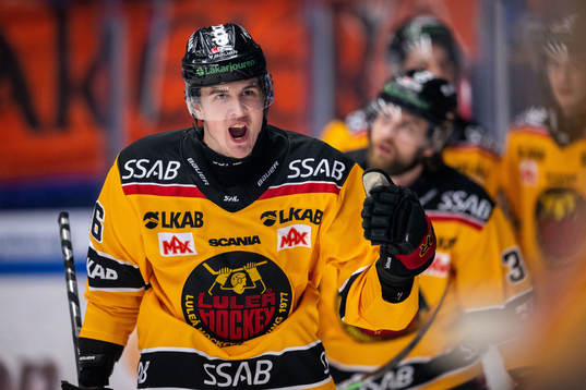 Luleås Radek Muzik jublar