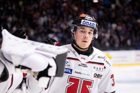 Örebros Joel Mustonen jublar