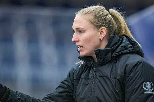 Färjestads tränare Silje Holös