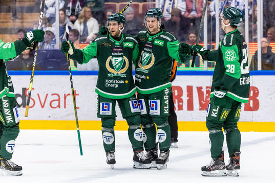 Färjestads Per Åslund jublar