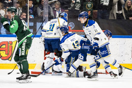 Leksands målvakt Kasimir Kaskisuo och Jon Knuts och Martin