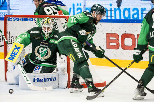 Färjestads målvakt Dominik Furch