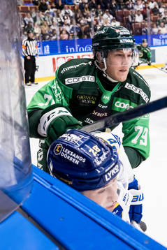 Färjestads Patrik Lundh och Leksands Justin Kloos