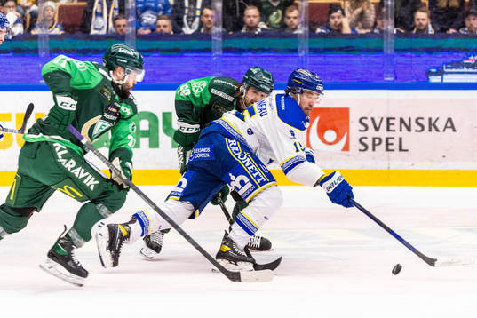 Leksands Max Veronneau och Färjestads Jesse Virtanen