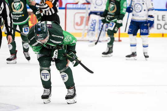 Färjestads Gustav Rydahl har ont