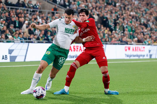 Hammarbys Astrit Selmani och IFK Norrköpings Jean Carlos