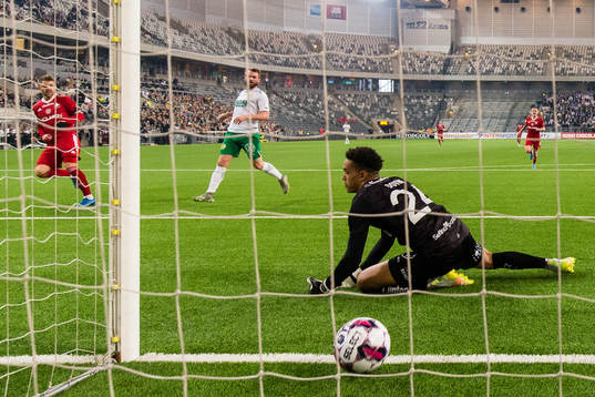 IFK Norrköpings Christoffer Nyman gör 0-1 bakom Hammarbys