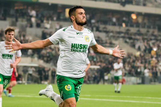 Hammarbys Astrit Selmani jublar