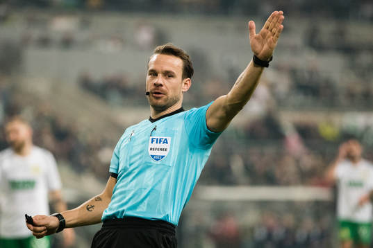 Domare Kristoffer Karlsson
