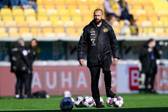 Elfsborgs assisterande tränare Emir Bajrami innan