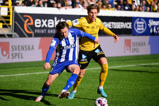 IFK Göteborgs Simon Thern och Elfsborgs Noah Söderberg