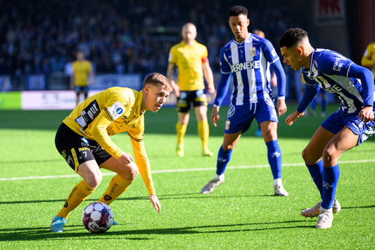 Elfsborgs Jacob Ondrejka och IFK Göteborgs Alexander Jallow