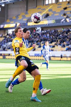 Elfsborgs Noah Söderberg och IFK Göteborgs Gustav Svensson