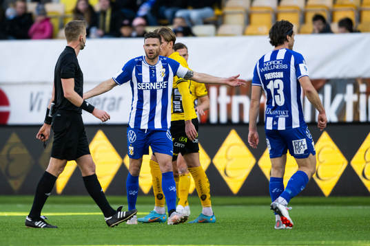 IFK Göteborgs Marcus Berg reagerar