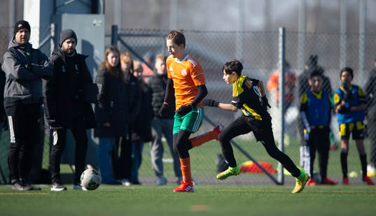 IFK Hässleholms Kevin Akarsar  i matchen för U13 mellan
