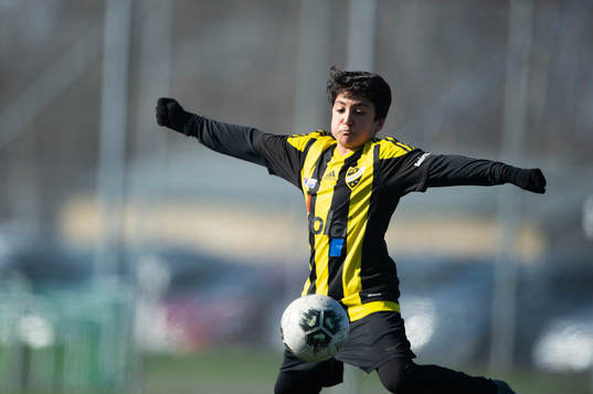 IFK Hässleholms Haval Zaido i matchen för U13 mellan IFK