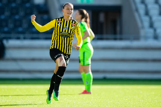 Häckens Johanna Rytting Kaneryd jublar