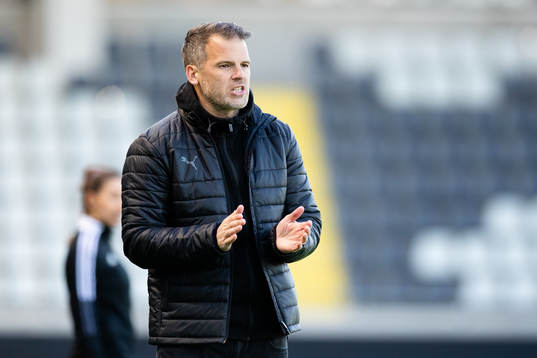 Häckens tränare Robert Vilahamn