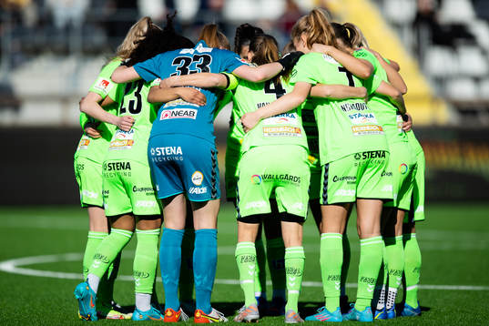Kristianstad samlade innan fotbollsmatchen i Svenska Cupen