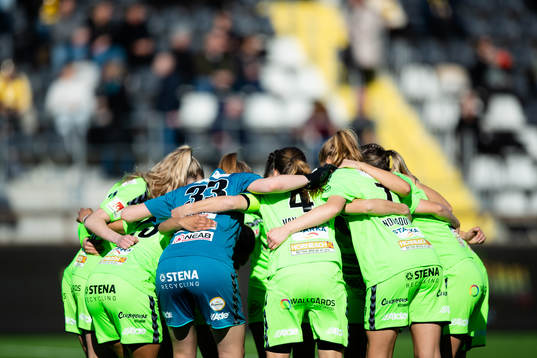 Kristianstad samlade innan fotbollsmatchen i Svenska Cupen