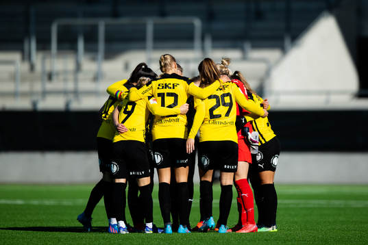 Häcken samlade innan fotbollsmatchen i Svenska Cupen
