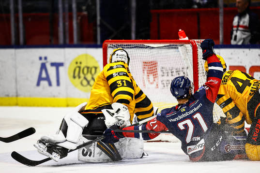 Linköpings Christoffer Ehn jublar när gör mål 3-0