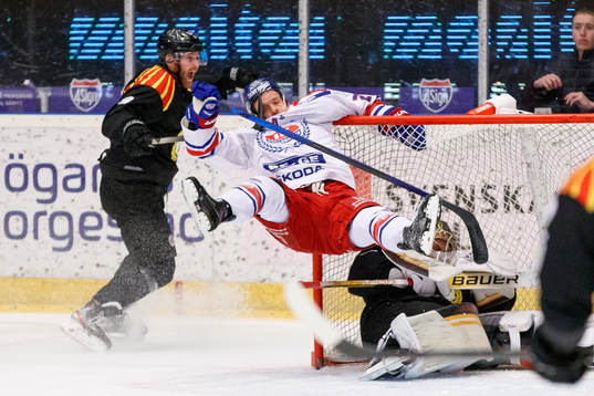 Bläddra bland fler bilder av Ishockey, SHL, Brynäs - Oskarshamn