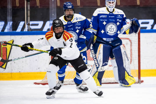 Brynäs Maja Nylén Persson   och Leksands Ida Karlsson