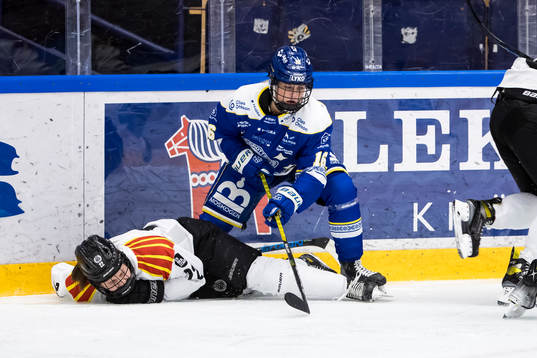 Brynäs Hanna Thuvik och Leksands Jennifer Carlsson