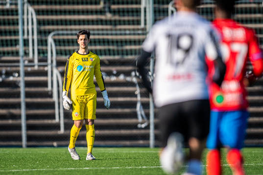 Helsingborgs målvakt Ada Türkmen