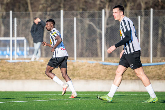 Landskronas Ousmane Diawara jublar med Viktor Ekblom