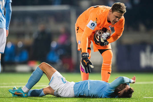 Malmö FFs Erdal Rakip har ont