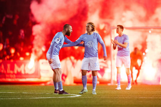 Malmö FFs Sebastian Nanasi jublar