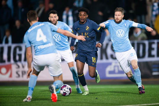 s Amar Abdirahman Ahmed och Malmö FFs Erdal Rakip och