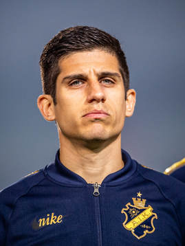 s Nicolas Stefanelli