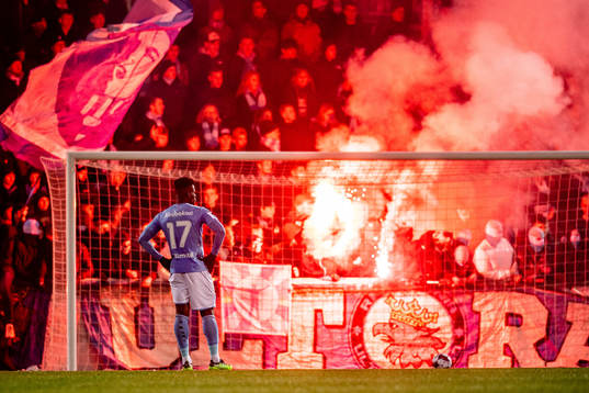Malmö FFs Malik Abubakari framför Malmöpubliken