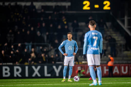 Malmö FFs Veljko Birmancevic deppar