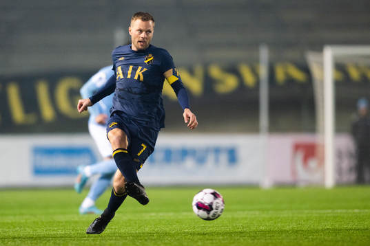 s Sebastian Larsson