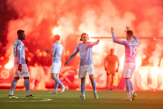 Malmö FFs Sebastian Nanasi jublar