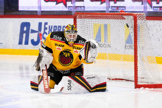 Luleås målvakt Joel Lassinantti släpper in 2-1