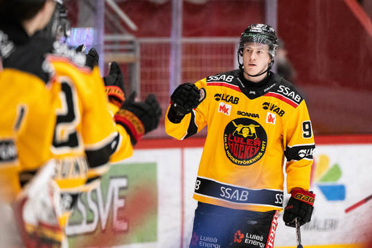 Luleås Pontus Andreasson jublar