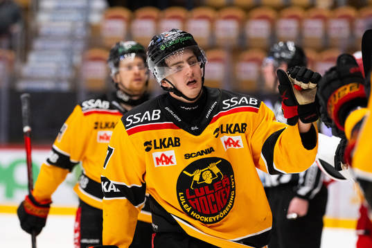 Luleås Isac Brännström jublar