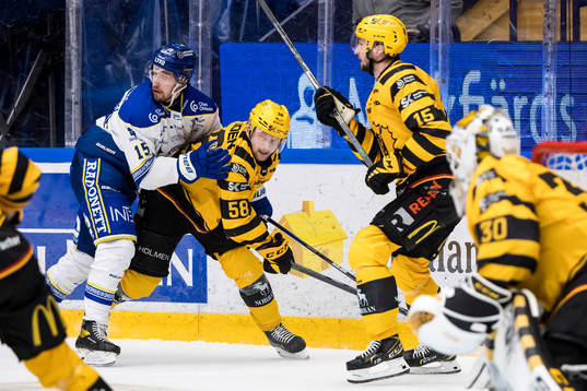 Leksands Max Veronneau och Skellefteås Oskar Nilsson och