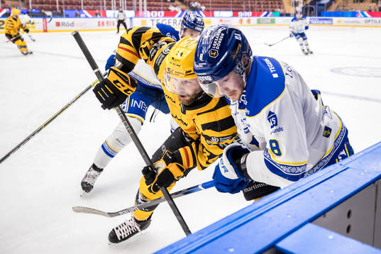 Skellefteås Tom Kühnhackl och Leksands Matt Caito