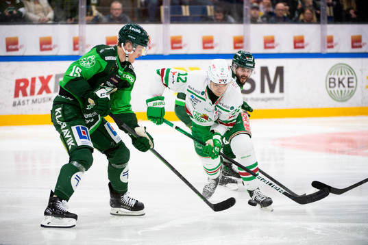Färjestads Gustav Rydahl och Rögles Brady Ferguson